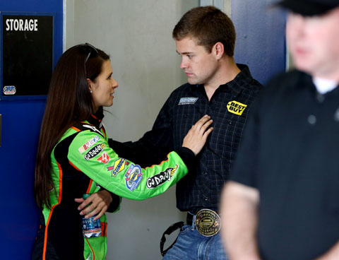 dania-patrick-ricky-stenhouse-jr-nascar-daytona